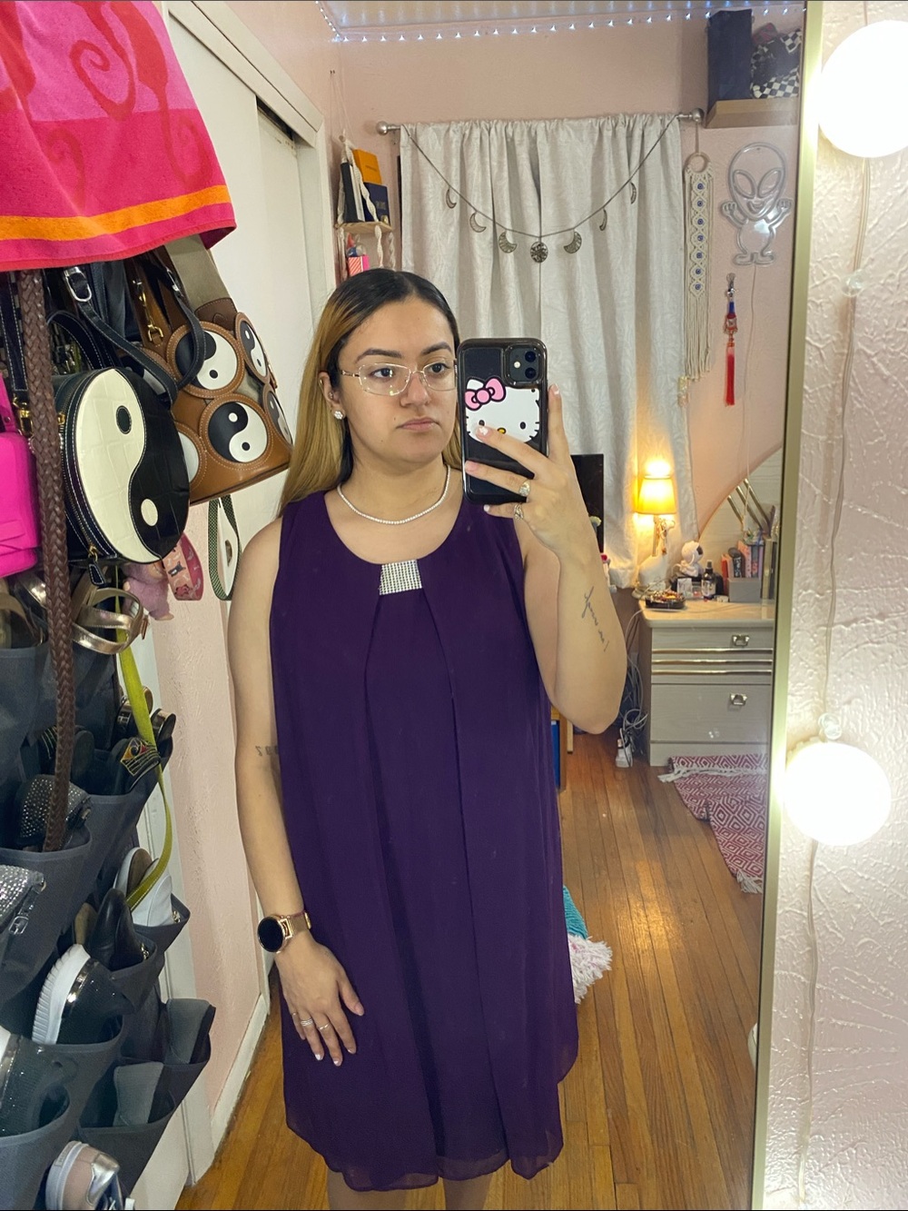 Elegant Sleeveless Purple Midi Dress with Decorative Neck Trim